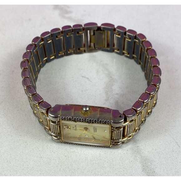 RARE Vintage Bulova 18k Gold Diamond Quartz Watch #185776 Swiss Made - Picture 6 of 10
